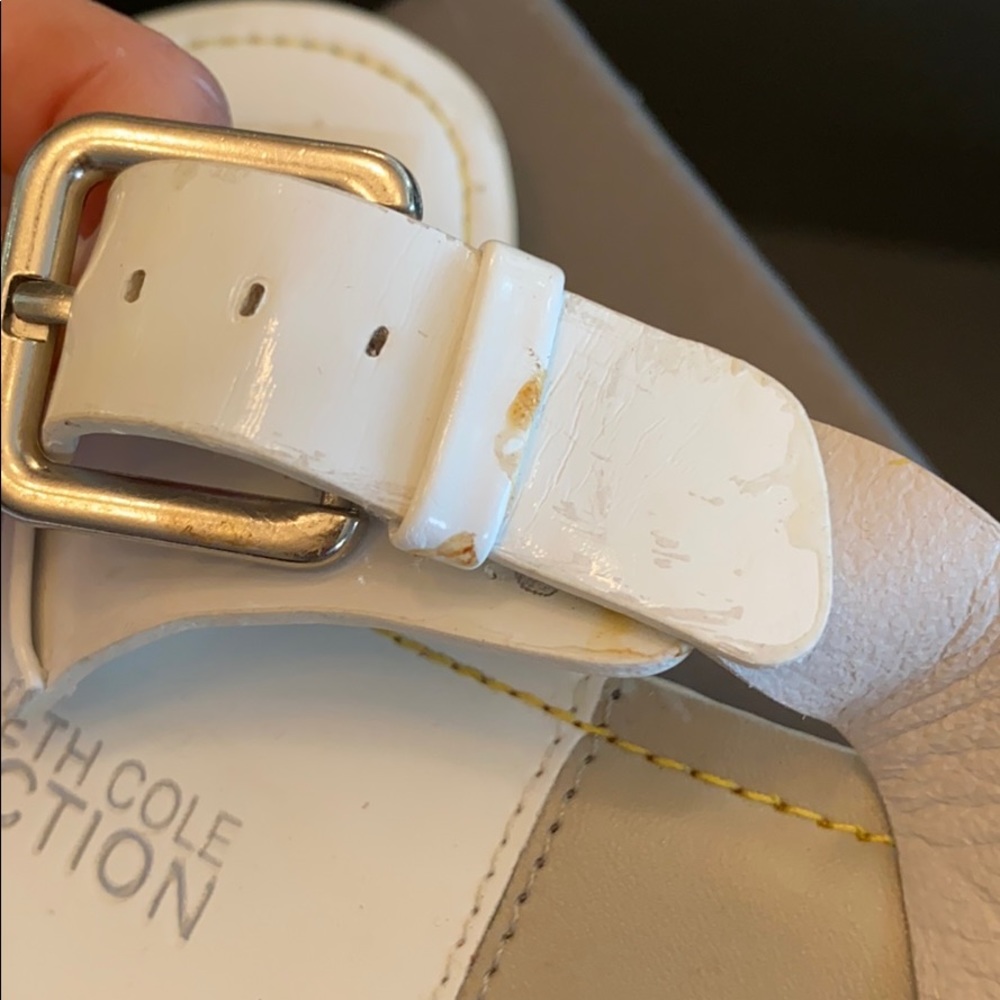 KENNETH COLE Flat Sandals - Picture 4 of 5